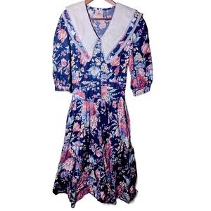 Vintage 100% Cotton Prairie Floral Dress Lace Collar Pockets Womens S